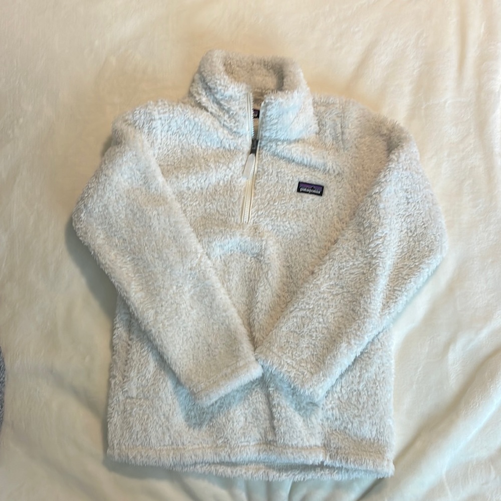 Patagonia fuzzy sweatshirt